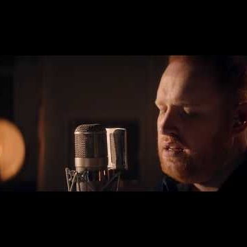 Preview image for the video "Live session for Gavin James by rajavirdi".