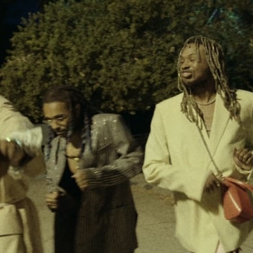 Preview image for the video "Minus Gravity Minifilm - ODDA Magazine".