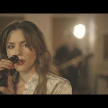 Preview image for the video "Angels and Devils - Lula Miranda".