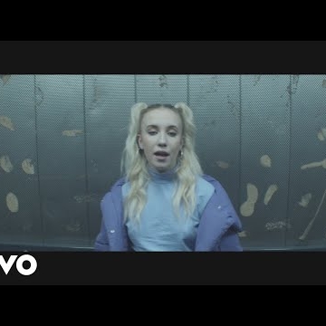 Preview image for the video "Haz - Dumb Fake Love".