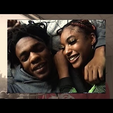 Preview image for the video "whiteroseoxie - Camcorder".