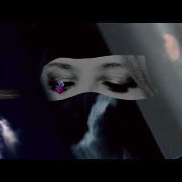 Preview image for the video "Marianne Faithfull - Drifting".