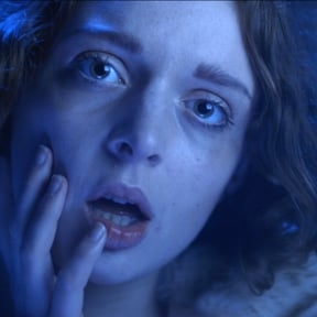 Preview image for the video "Greta Isaac - You".