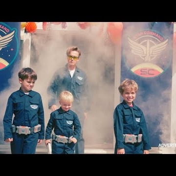 Preview image for the video "Lightyear Family Fletcher".