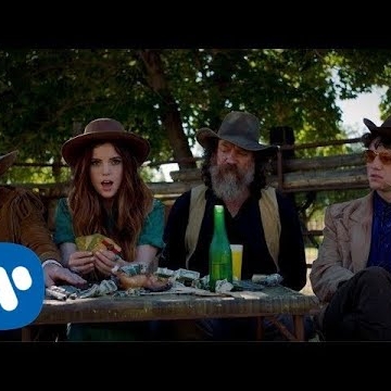 Preview image for the video "Echosmith "Diamonds" ".