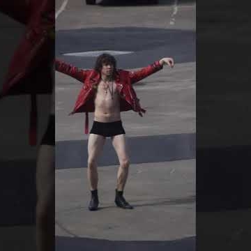 Preview image for the video "Barns Courtney Tour (magical times with friends!)".