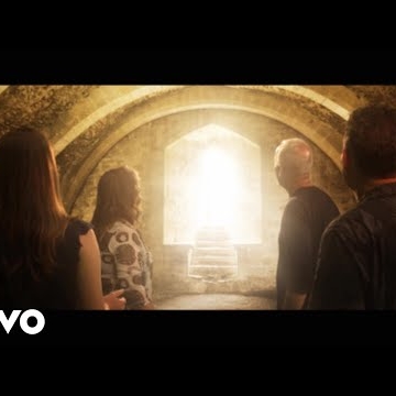 Preview image for the video "Jules Riding - Upper Room".