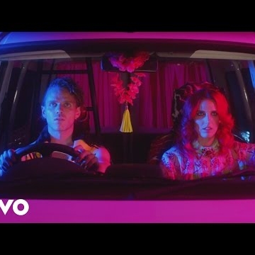 Preview image for the video "Ms Mr - Criminals".