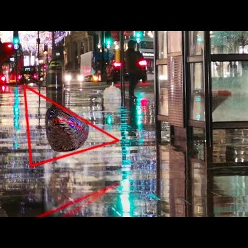 Preview image for the video "SILVER BAG [3D MOTION GRAPHICS]".