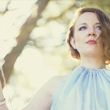 Preview image for the video "Out of Thin Air - Kasondra Rose".