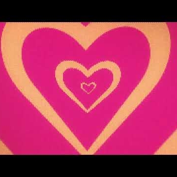 Preview image for the video "Knit Hearts".