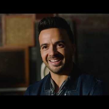 Preview image for the video "Luis Fonsi ft Demi Lovato | Exclusive Behind The Scenes Footage of Echame La Culpa".