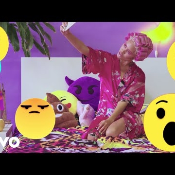 Preview image for the video "Music video for Princess cyberspace by Adrianorbe".