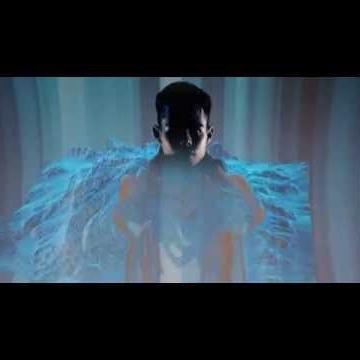 Preview image for the video "Commandeur - With Me".