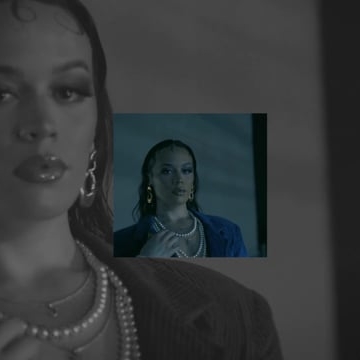 Preview image for the video "BEAUTY IS FLEETING".