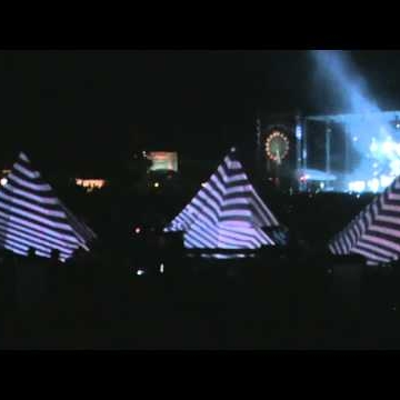 Preview image for the video "311 Pow Wow Festival Installation".