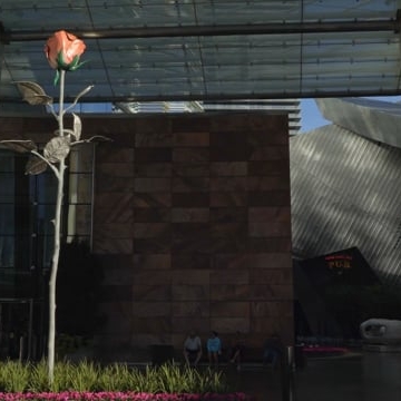 Preview image for the video "MGM Arts & Culture - Documentary Series".