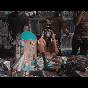 Preview image for the video "Lil Loak - Pinata".