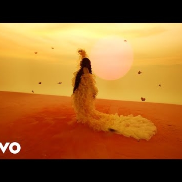 Preview image for the video "Nao - Messy Love (Official Video)".