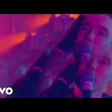 Preview image for the video "Forrest Isn't Dead "The Light"".