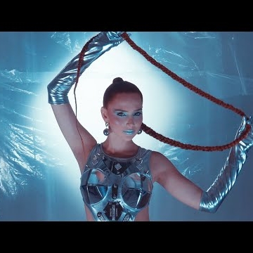 Preview image for the video "Chloe Jane - Keep Holdin' On (Set Me Free)".