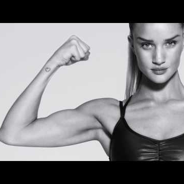 Preview image for the video "Rosie Huntington-Whiteley X ELLE UK".