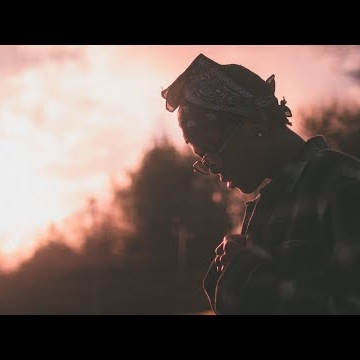 Preview image for the video "Go Get It music Video".