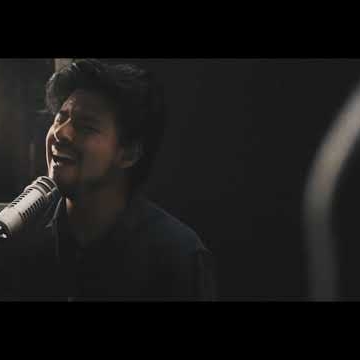 Preview image for the video "Jamie Woon - Sharpness (lyric video)".