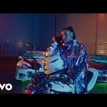 Preview image for the video "Celina Sharma - CHALO".