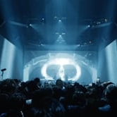 Preview image for the video "Live A/V for performance".