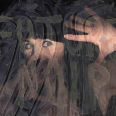 Preview image for the video "Music video for Hanin Elias by DacioPinheiro".