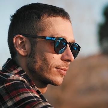 Preview image for the video "Valentino Rossi - One Obsession".