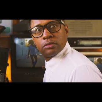 Preview image for the video "Music video for Eric Boss by visual hybrid".