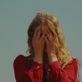 Preview image for the video "Paris Paloma - Yeti [Music video]".