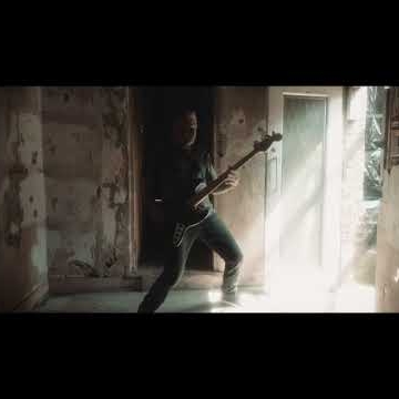 Preview image for the video "No Time to Bleed".