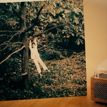 Preview image for the video "Maple Glider album release vinyl showcase".