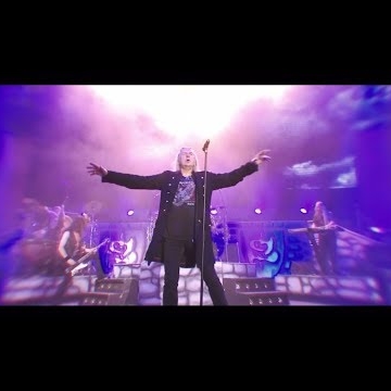 Preview image for the video "747 Strangers in the Night".