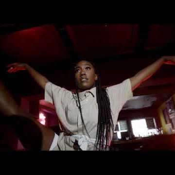 Preview image for the video "Komposa - Mood Swings".